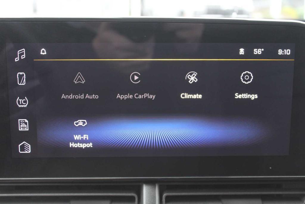 used 2025 Chevrolet Trax car, priced at $23,449