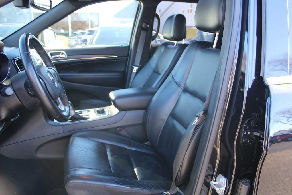used 2019 Jeep Grand Cherokee car, priced at $20,995