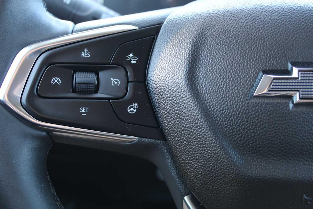 used 2025 Chevrolet Trax car, priced at $24,100