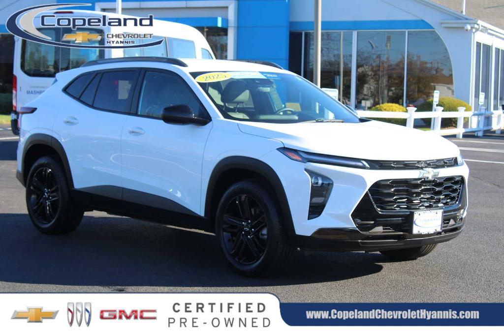used 2025 Chevrolet Trax car, priced at $24,100