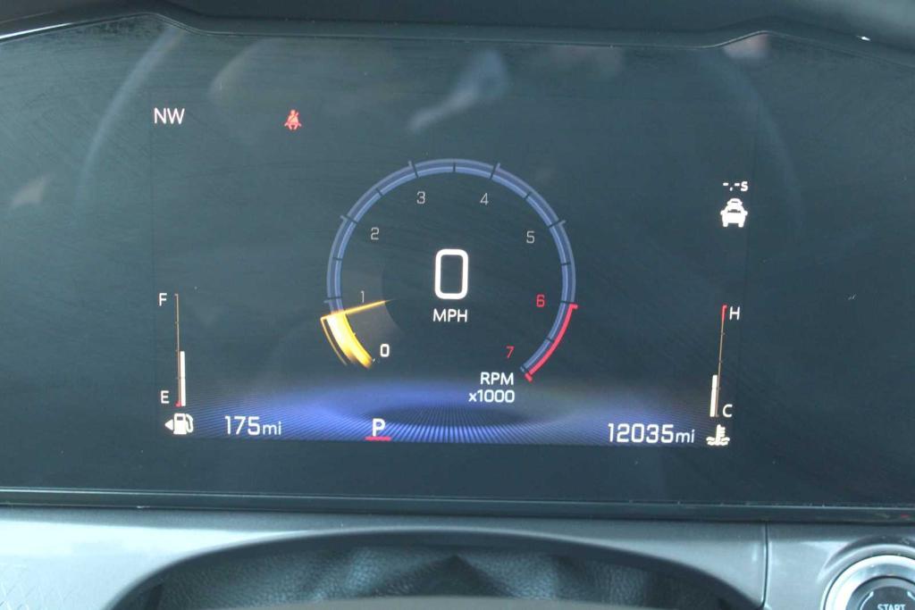 used 2025 Chevrolet Trax car, priced at $24,100