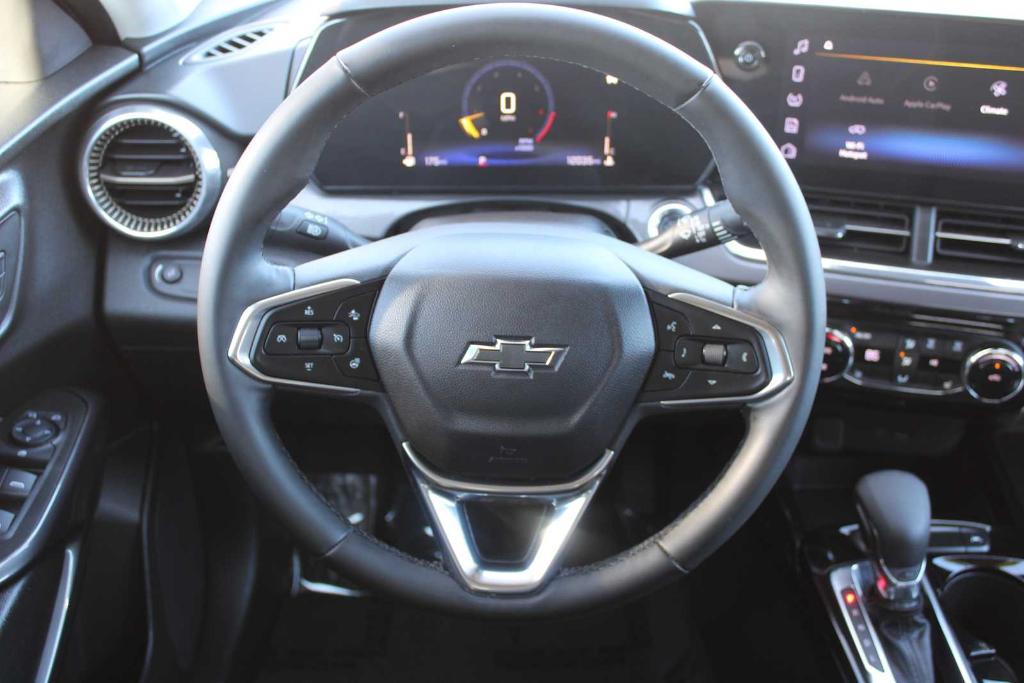 used 2025 Chevrolet Trax car, priced at $24,100