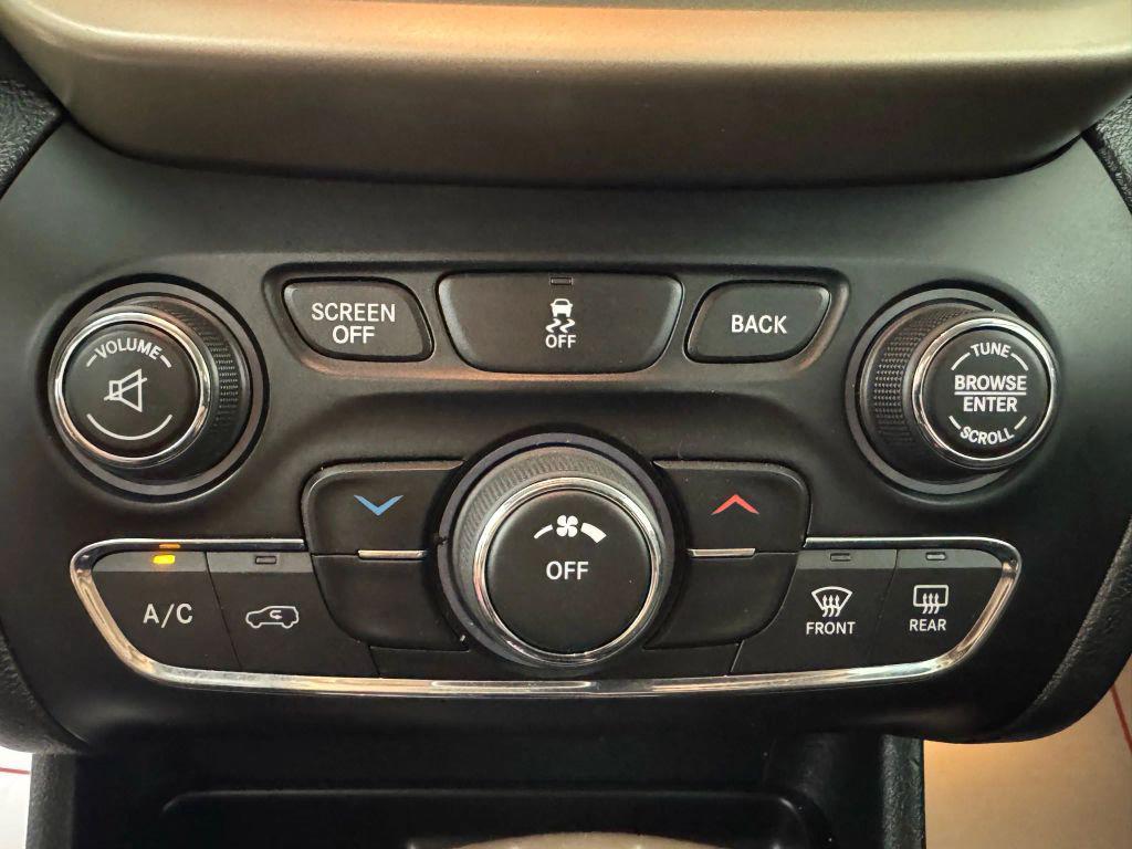 used 2016 Jeep Cherokee car, priced at $11,994