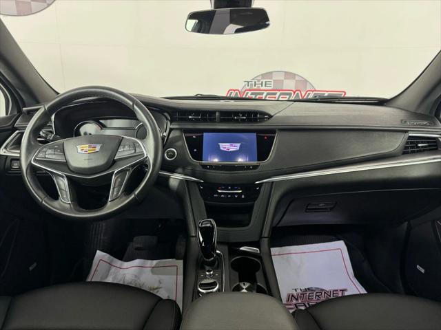 used 2023 Cadillac XT5 car, priced at $24,299