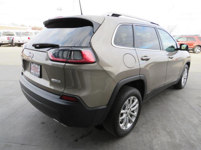 used 2019 Jeep Cherokee car, priced at $16,995