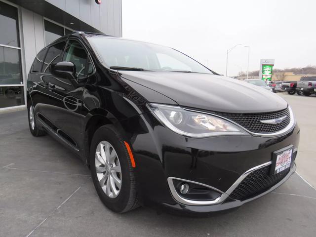 used 2019 Chrysler Pacifica car, priced at $22,999