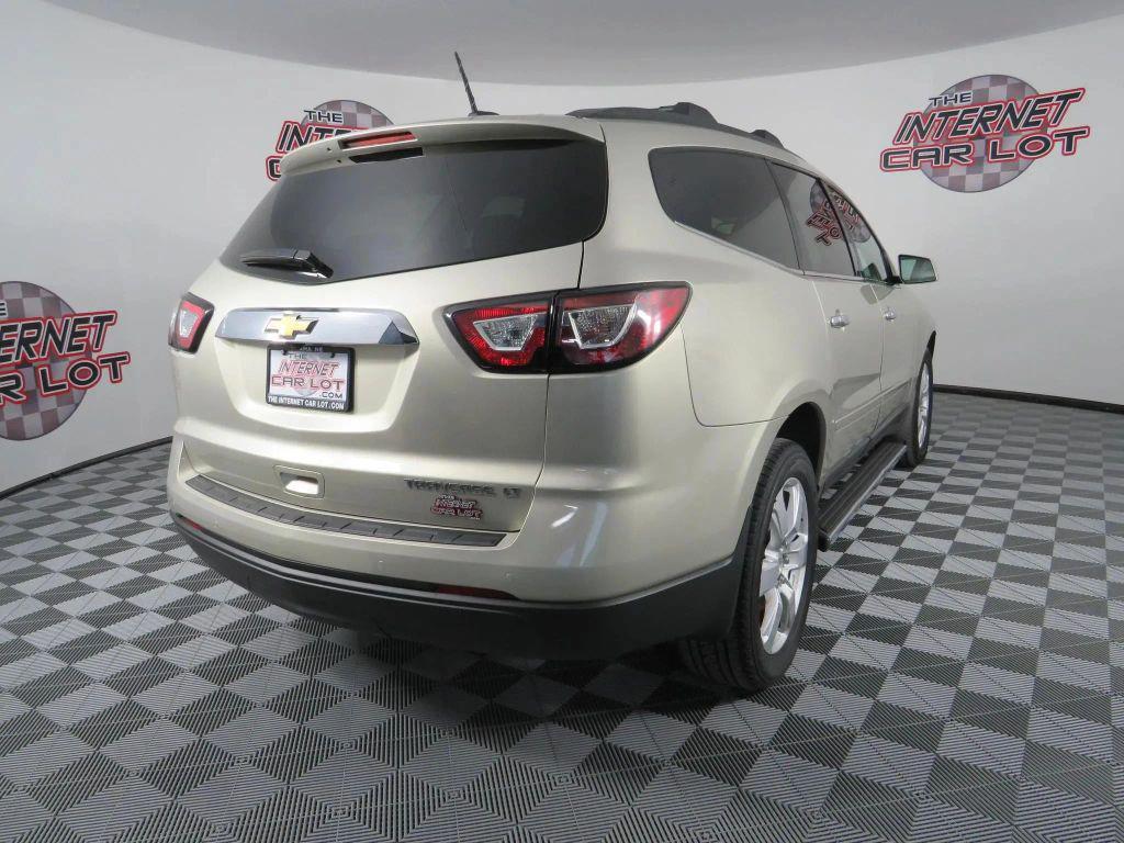 used 2017 Chevrolet Traverse car, priced at $13,495