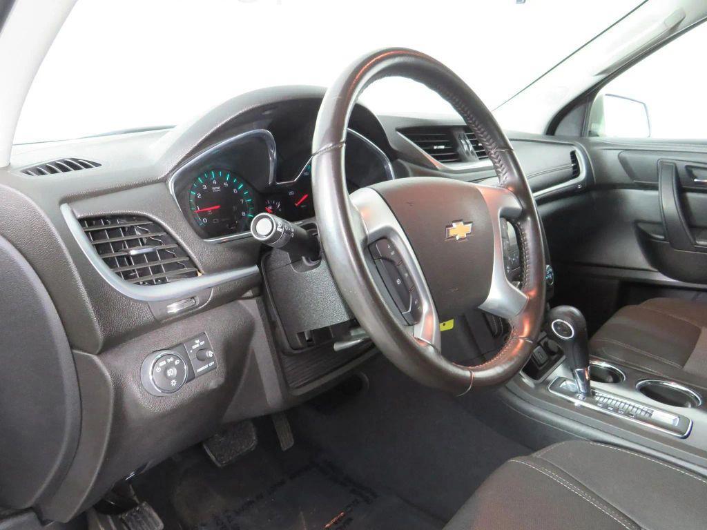 used 2017 Chevrolet Traverse car, priced at $13,495