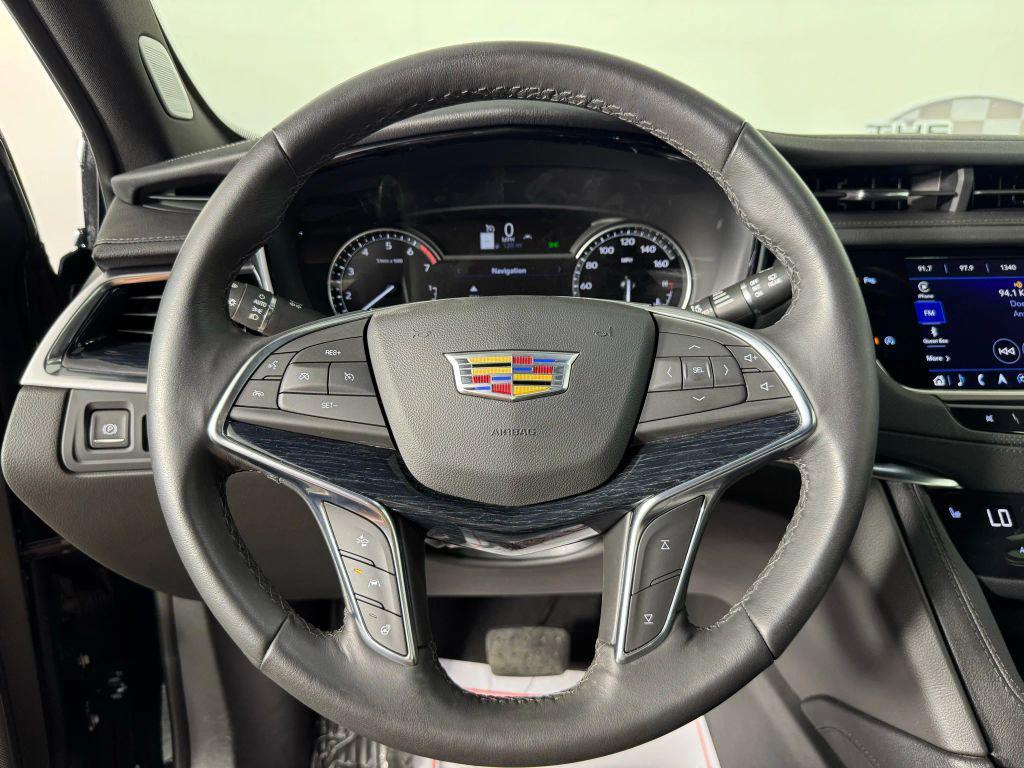 used 2024 Cadillac XT5 car, priced at $41,993