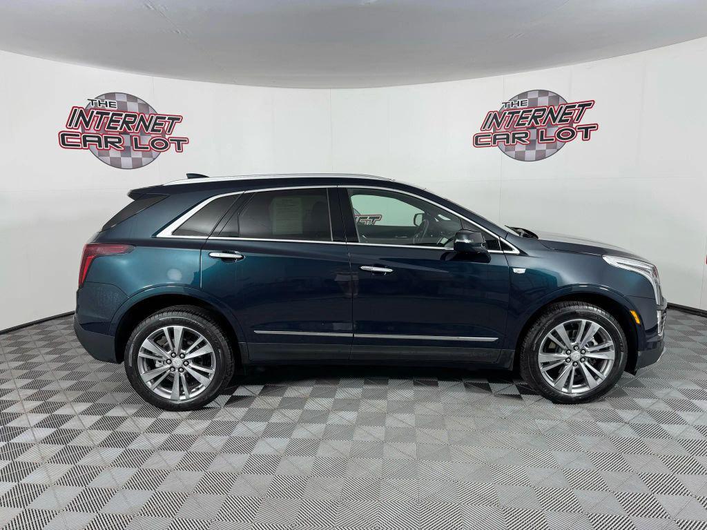 used 2024 Cadillac XT5 car, priced at $41,993