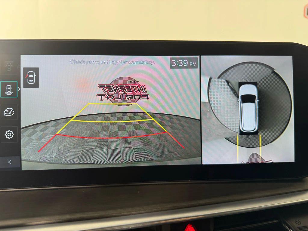 used 2025 Kia Sorento car, priced at $34,495