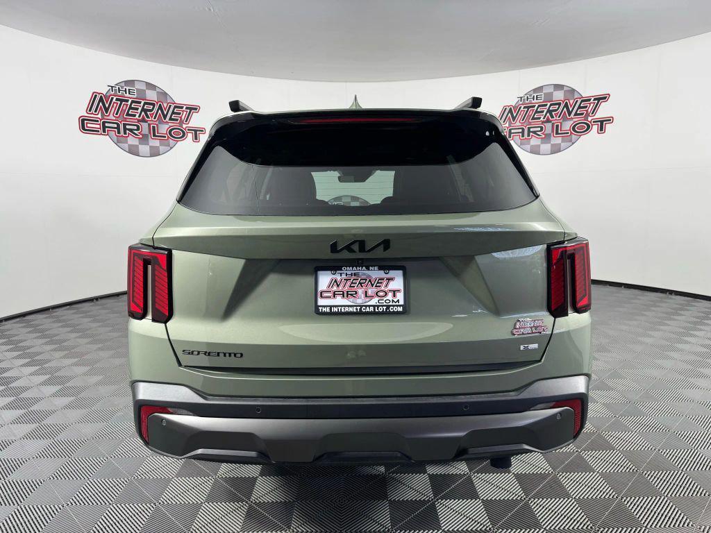 used 2025 Kia Sorento car, priced at $34,495