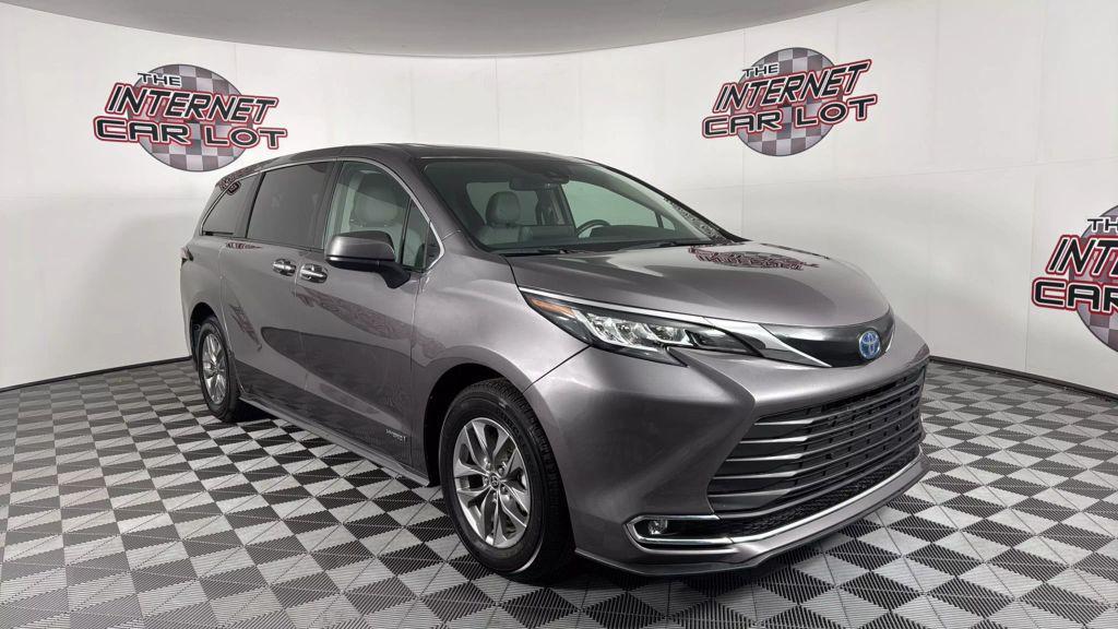 used 2021 Toyota Sienna car, priced at $35,995