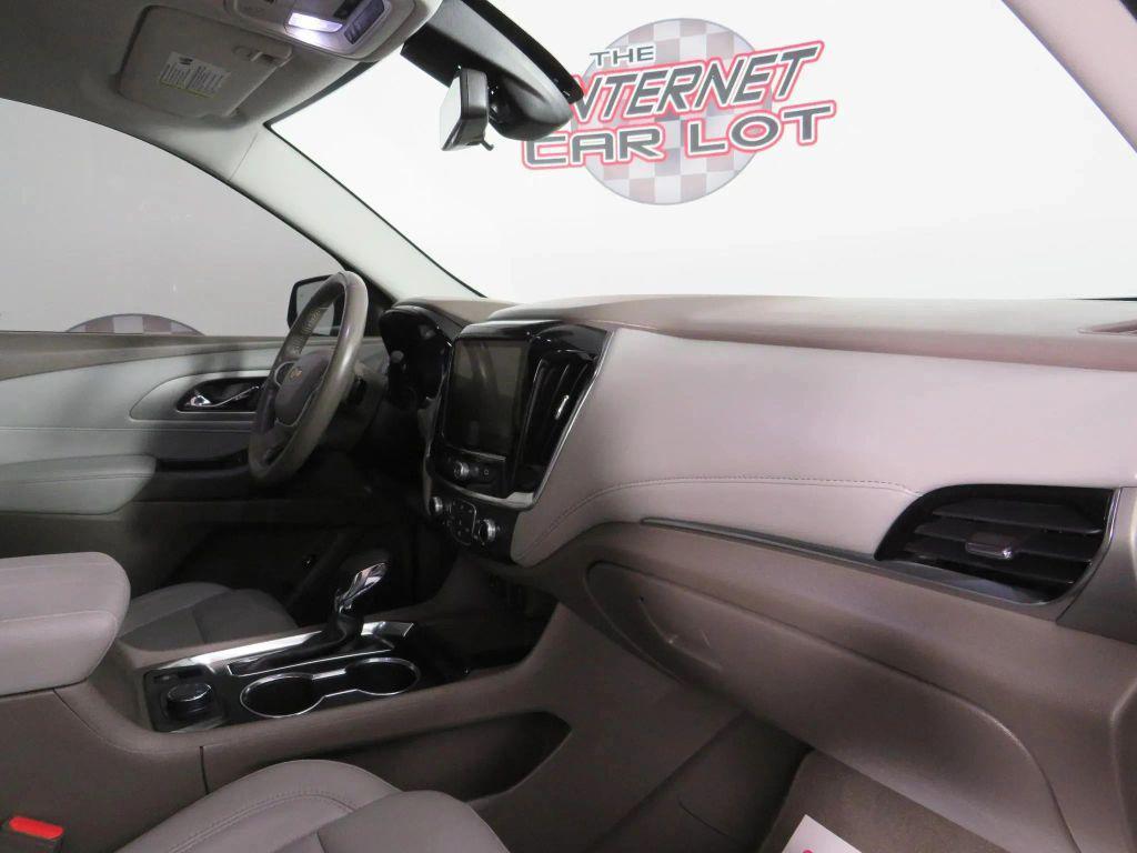 used 2021 Chevrolet Traverse car, priced at $20,496