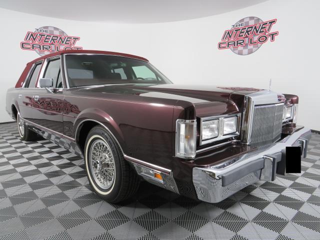 used 1988 Lincoln Town Car car, priced at $24,999