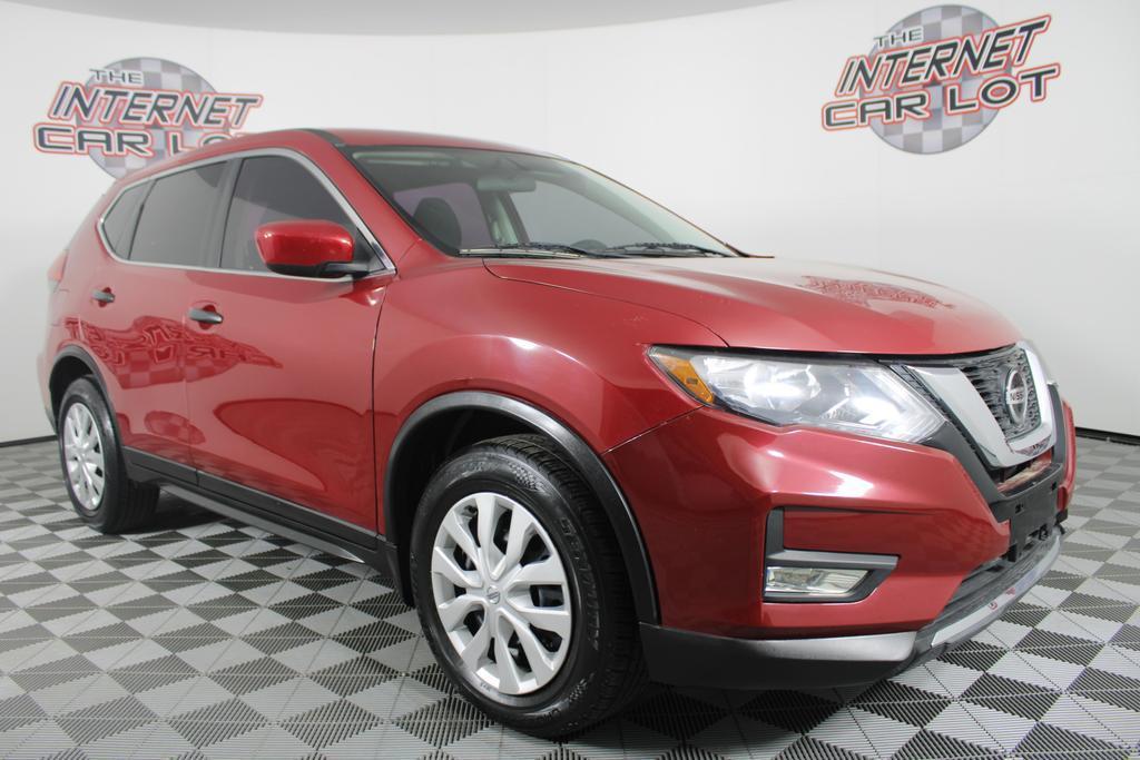 used 2017 Nissan Rogue car, priced at $12,899