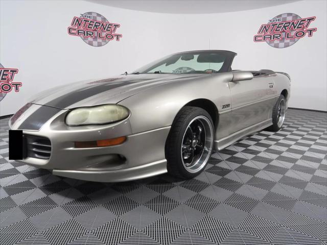 used 2000 Chevrolet Camaro car, priced at $10,995