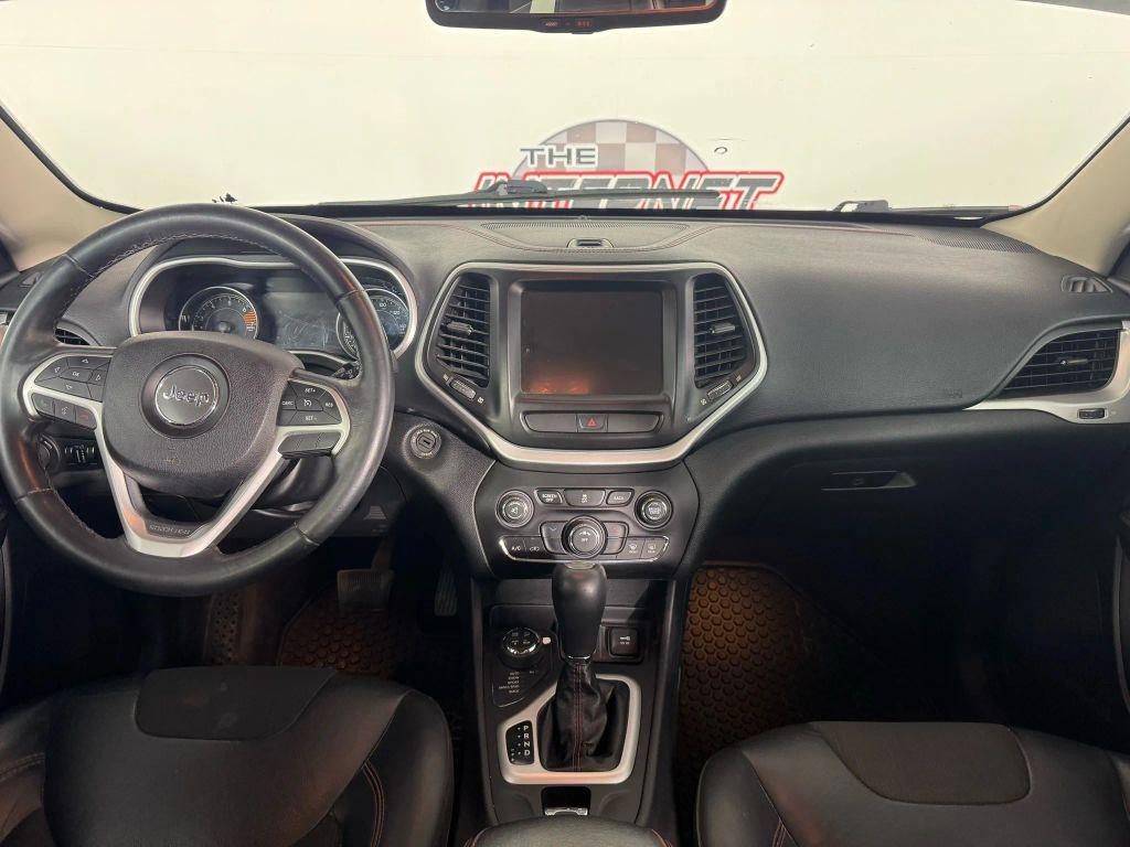 used 2016 Jeep Cherokee car, priced at $10,994