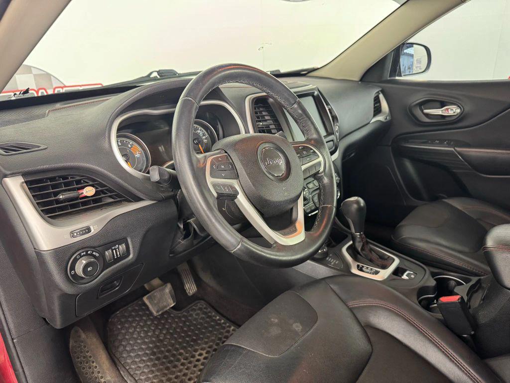 used 2016 Jeep Cherokee car, priced at $10,994