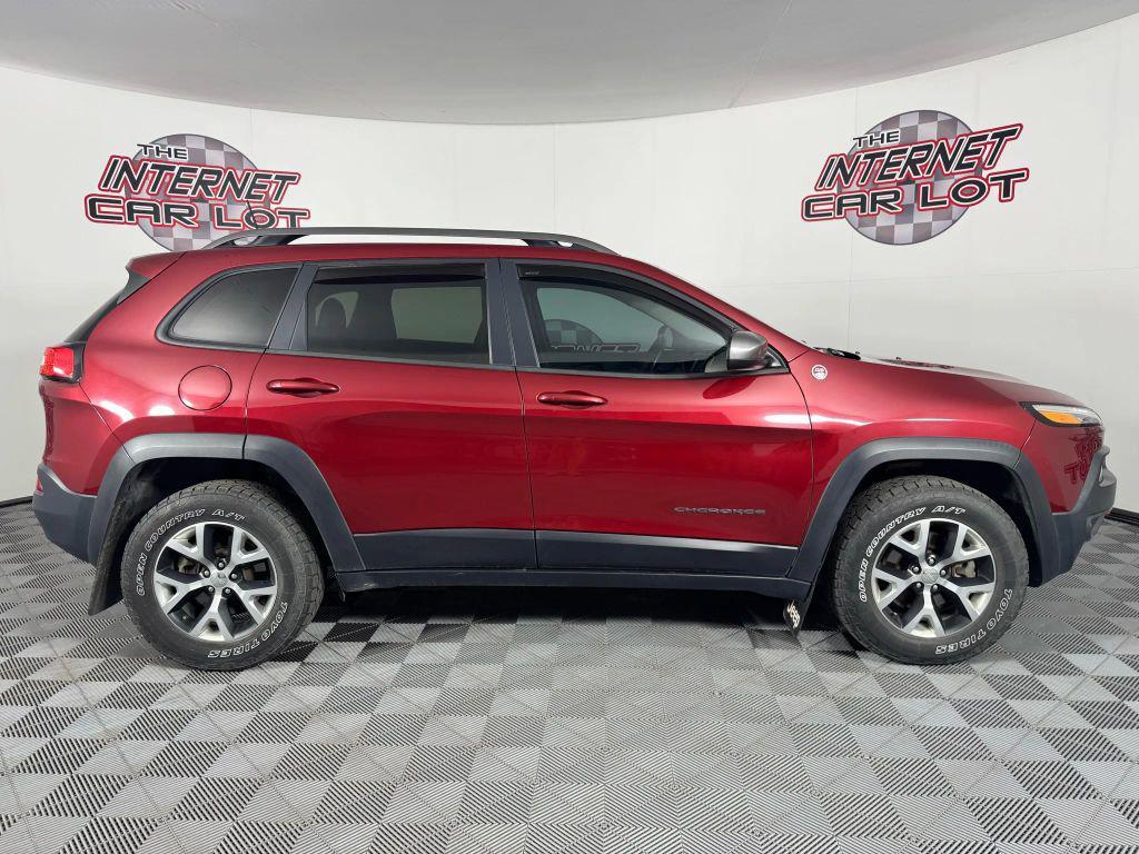 used 2016 Jeep Cherokee car, priced at $10,994