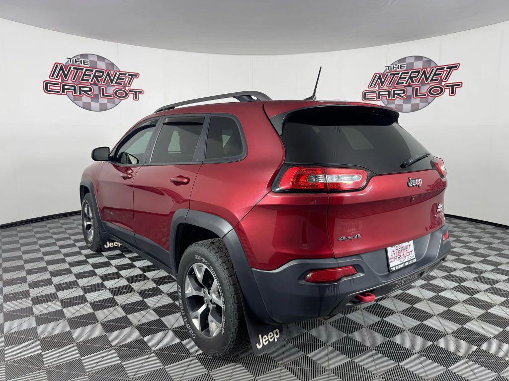 used 2016 Jeep Cherokee car, priced at $10,994