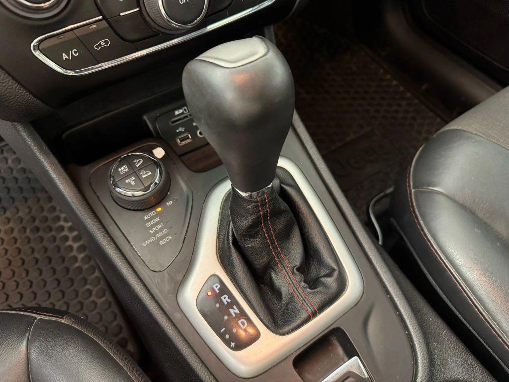 used 2016 Jeep Cherokee car, priced at $10,994