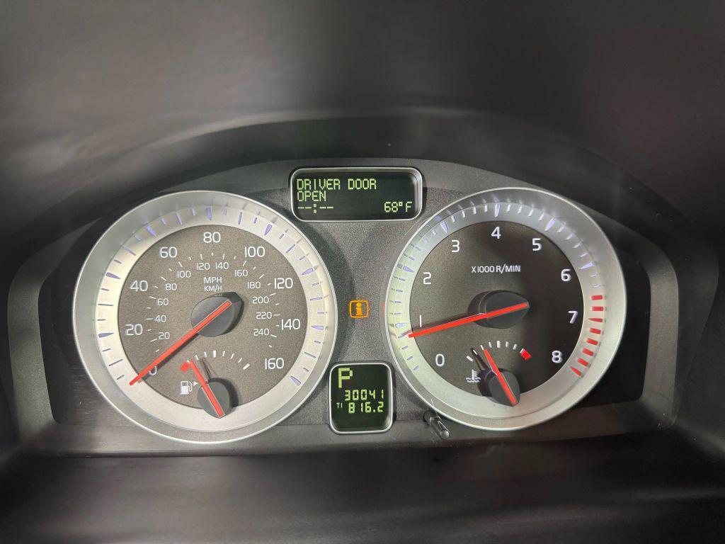 used 2013 Volvo C70 car, priced at $11,995