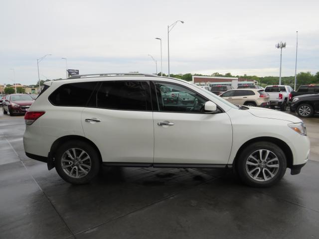 used 2015 Nissan Pathfinder car, priced at $14,499