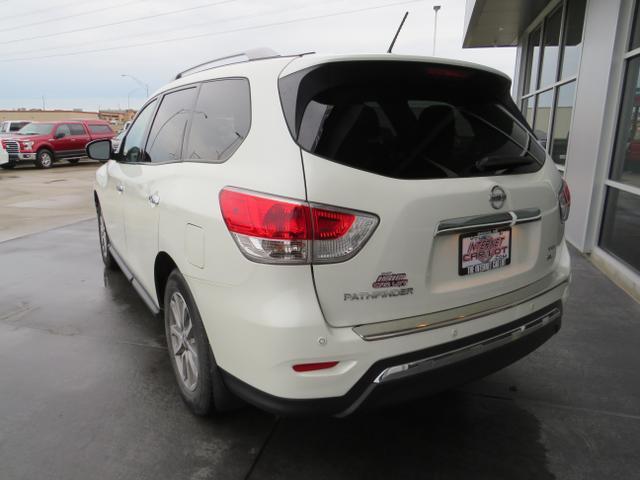 used 2015 Nissan Pathfinder car, priced at $14,499