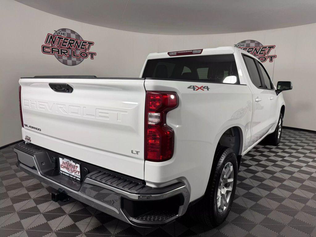 used 2024 Chevrolet Silverado 1500 car, priced at $33,995