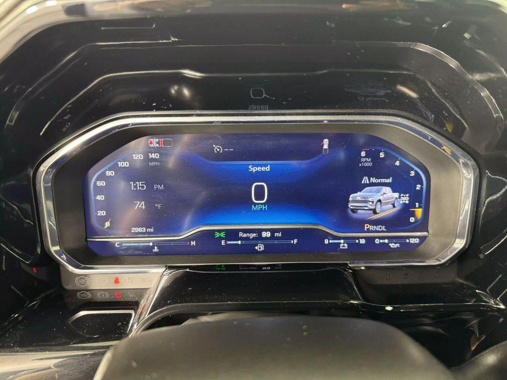 used 2024 Chevrolet Silverado 1500 car, priced at $33,995
