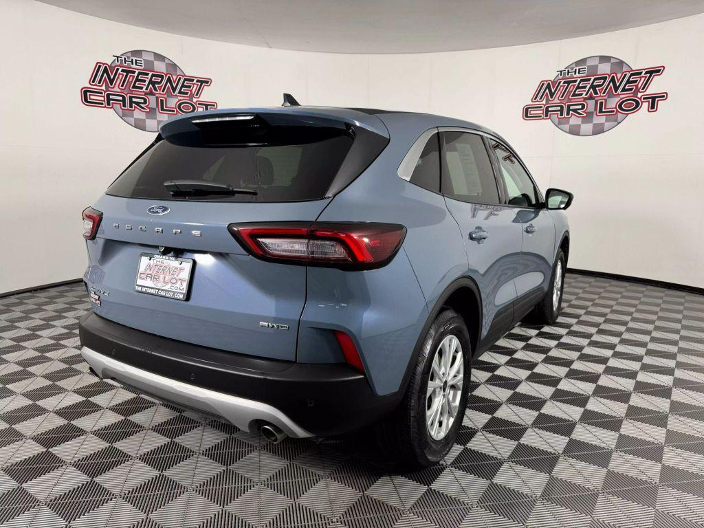 used 2024 Ford Escape car, priced at $19,495