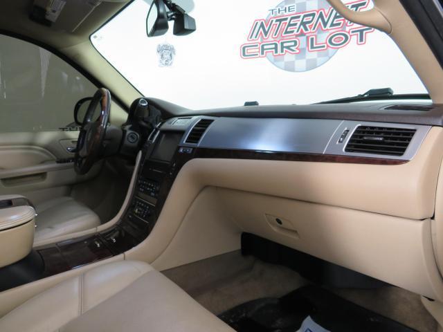 used 2013 Cadillac Escalade ESV car, priced at $15,994