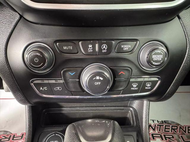 used 2021 Jeep Cherokee car, priced at $14,995