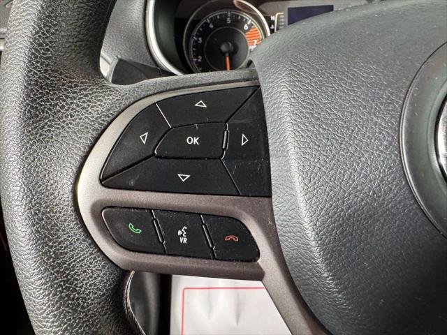used 2021 Jeep Cherokee car, priced at $14,995