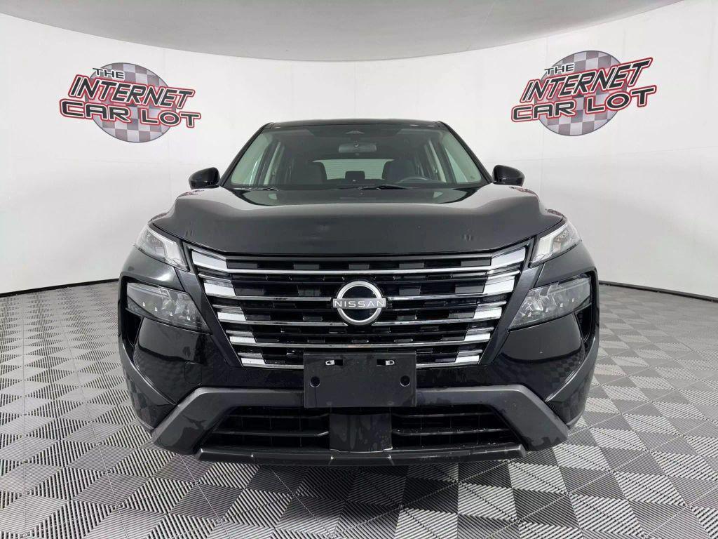 used 2024 Nissan Rogue car, priced at $22,499