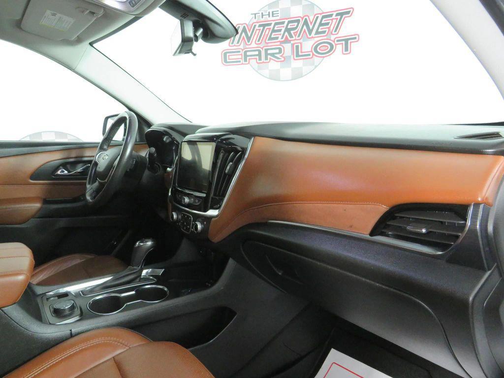 used 2018 Chevrolet Traverse car, priced at $22,995