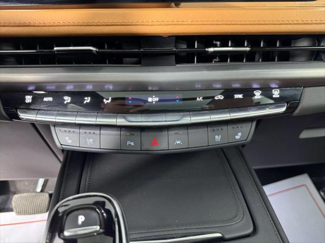 used 2024 Cadillac XT4 car, priced at $34,550
