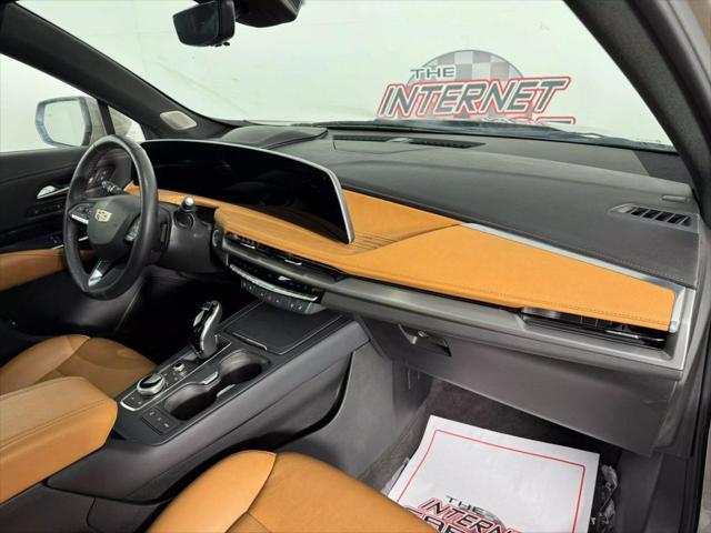 used 2024 Cadillac XT4 car, priced at $34,257