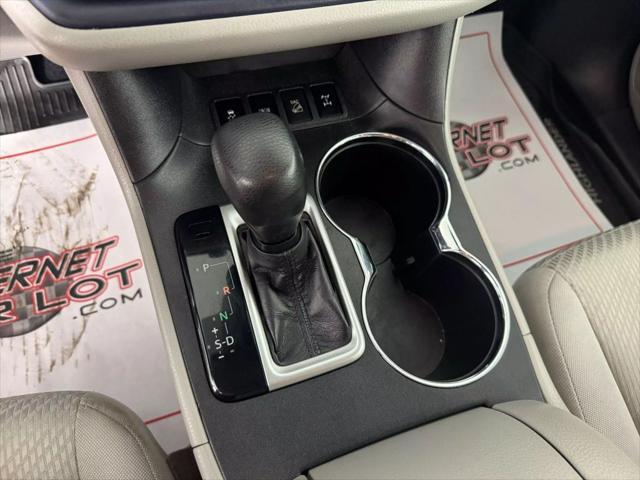 used 2019 Toyota Highlander car, priced at $22,995