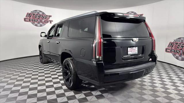used 2019 Cadillac Escalade ESV car, priced at $33,995