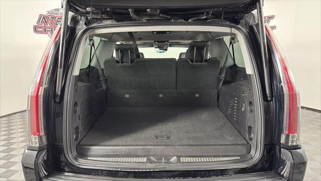 used 2019 Cadillac Escalade ESV car, priced at $33,995