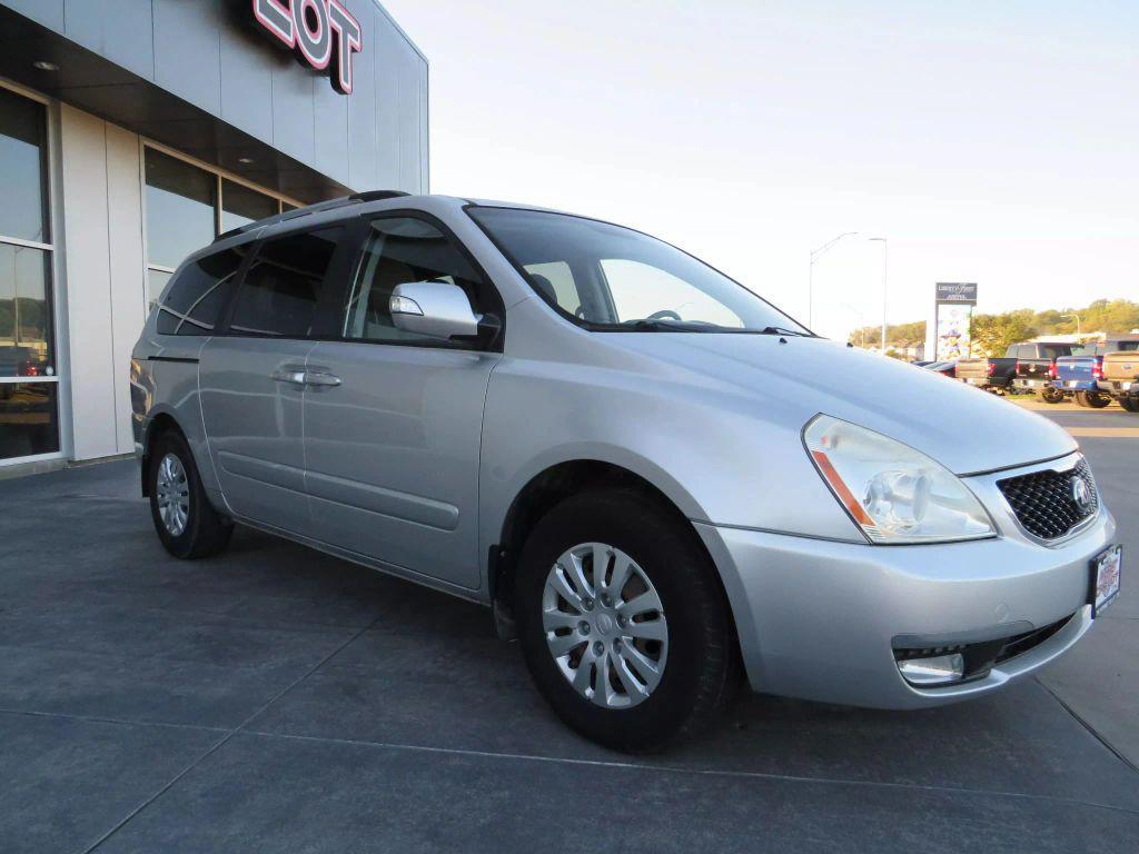 used 2014 Kia Sedona car, priced at $9,995
