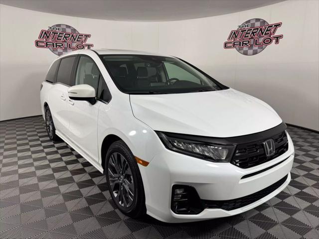 used 2025 Honda Odyssey car, priced at $38,995