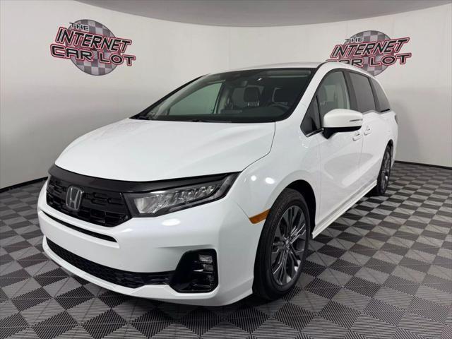 used 2025 Honda Odyssey car, priced at $38,995
