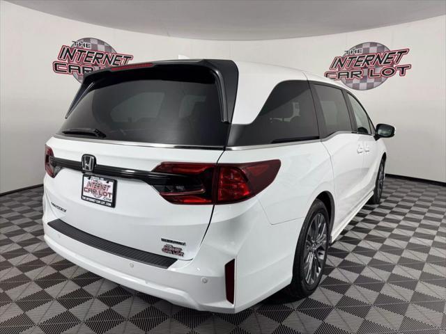 used 2025 Honda Odyssey car, priced at $38,995