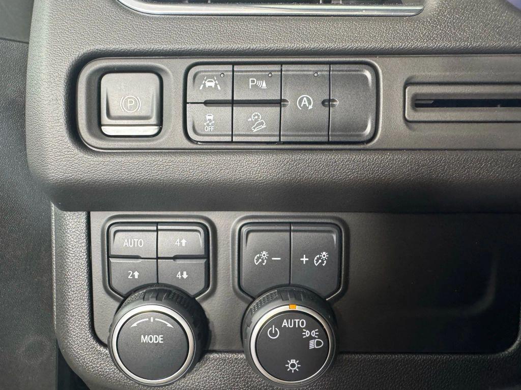 used 2023 Chevrolet Suburban car, priced at $43,995