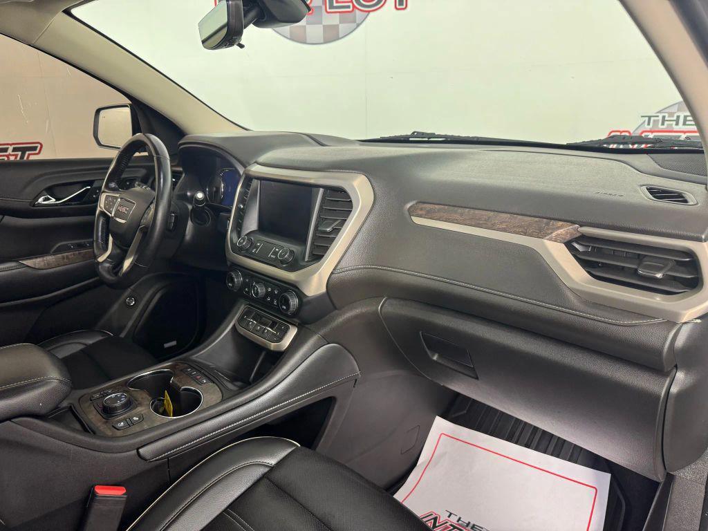used 2022 GMC Acadia car, priced at $23,499