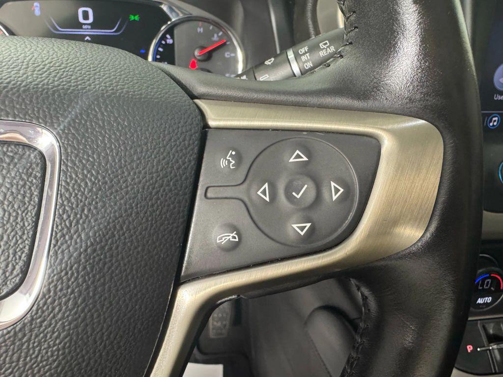 used 2022 GMC Acadia car, priced at $23,499