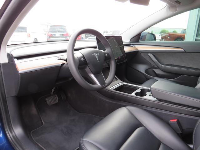 used 2021 Tesla Model 3 car, priced at $27,404